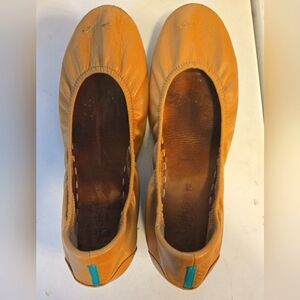 Tieks size 10- camel color